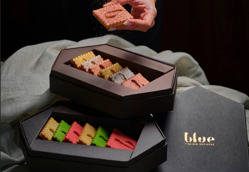 celebrate-the-festive-season-with-exclusive-gift-hampers-from-blue-by-alain-ducasse.jpg